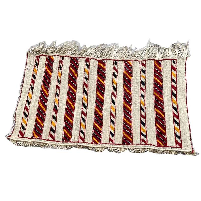 Tappeto marocchino in fibra intrecciata e ricamo in stoffa -  Dimensioni cm165*110